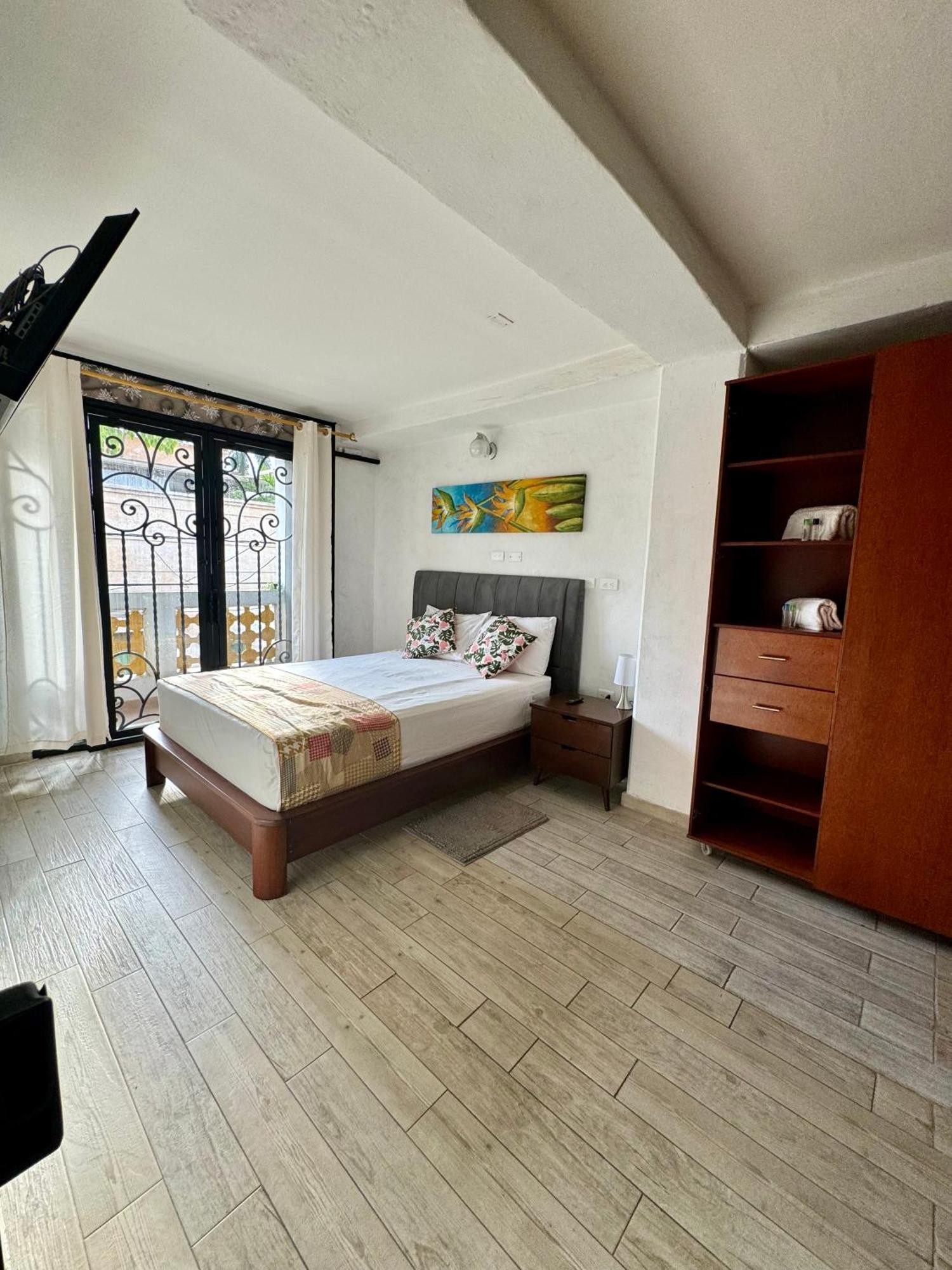Hotel Casa Bresse Cali Extérieur photo