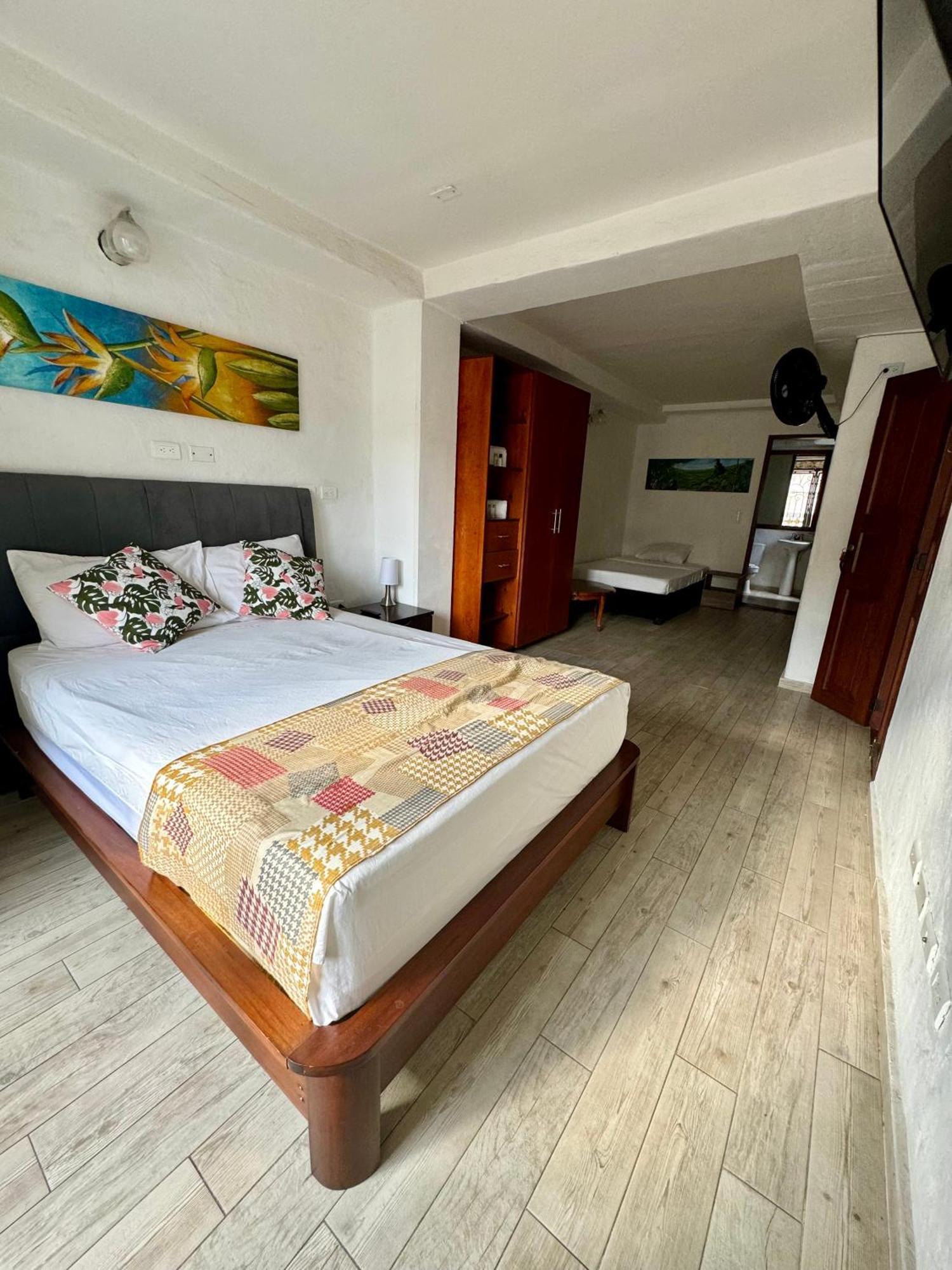 Hotel Casa Bresse Cali Extérieur photo