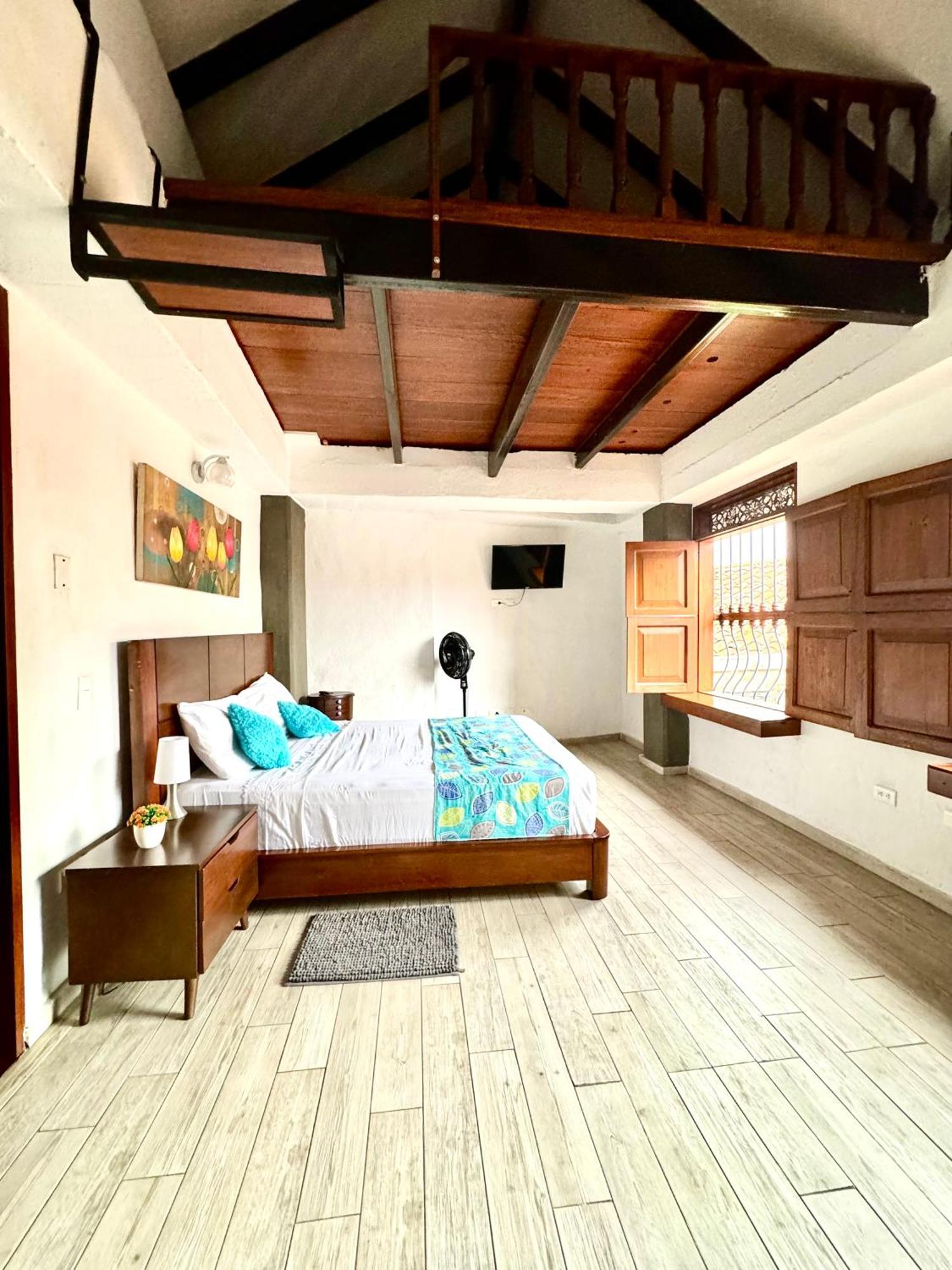 Hotel Casa Bresse Cali Extérieur photo