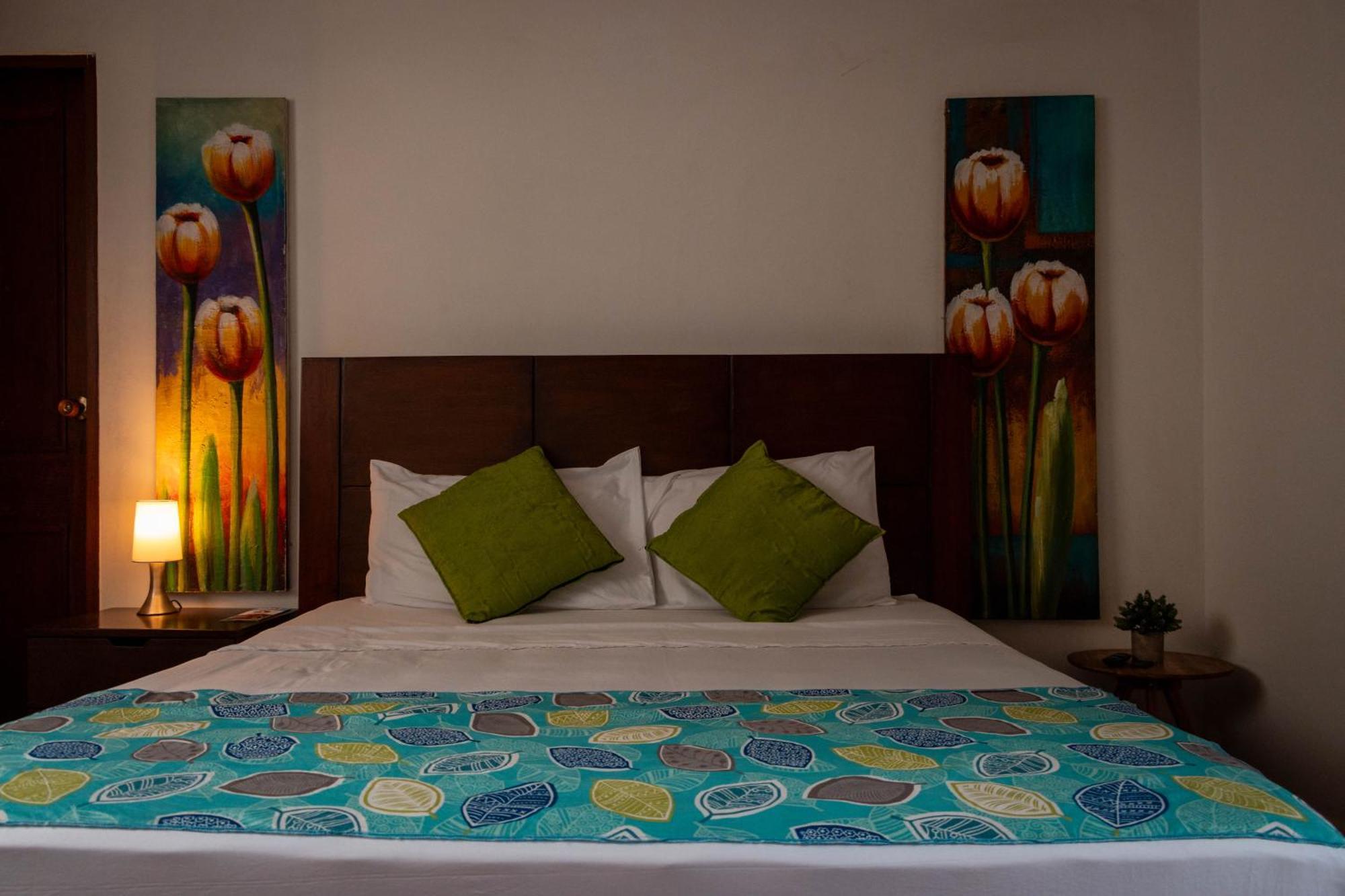 Hotel Casa Bresse Cali Extérieur photo